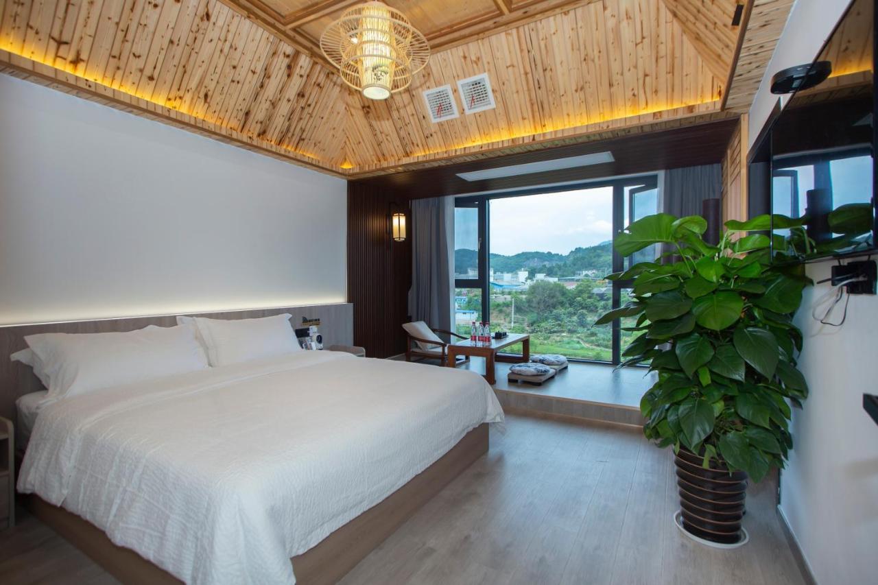 Heaven'S Gate Home Stay --Free Pick Up Service--Panoramic View Of Tianmen Mountain Zhangjiajie Eksteriør bilde